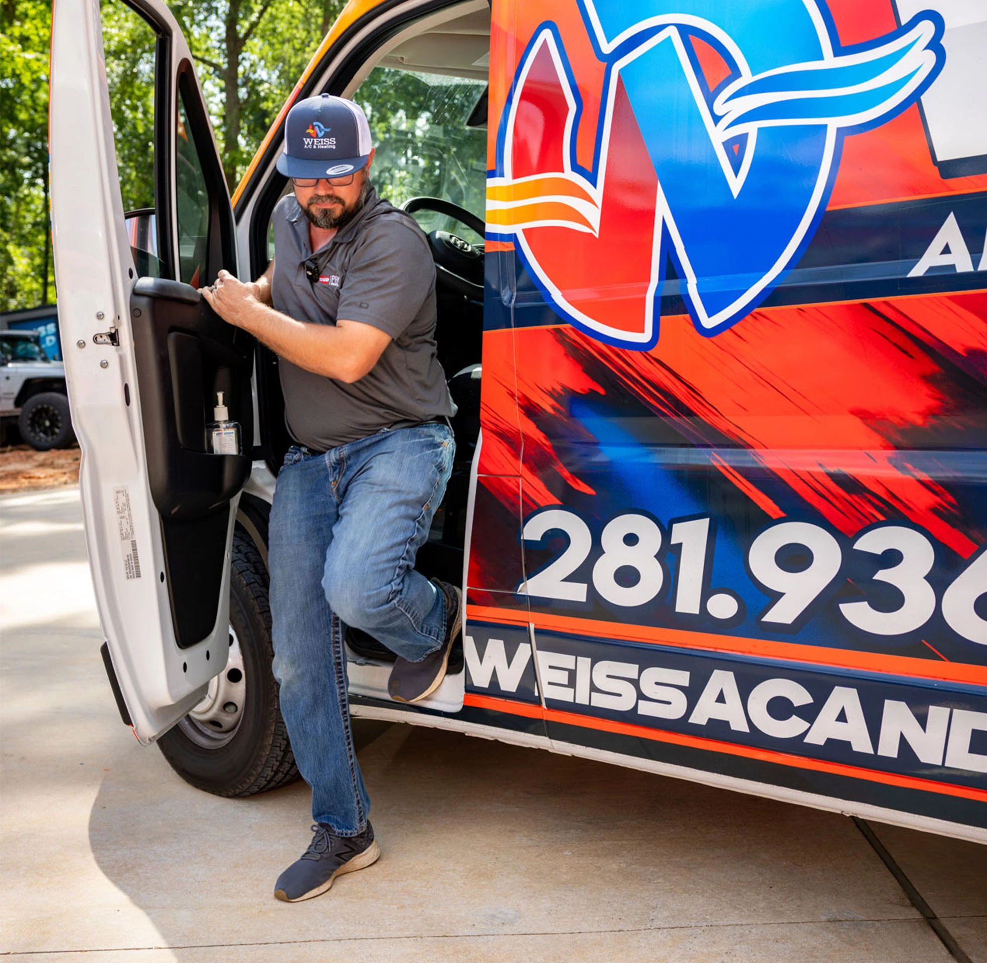 Tech in Weiss van